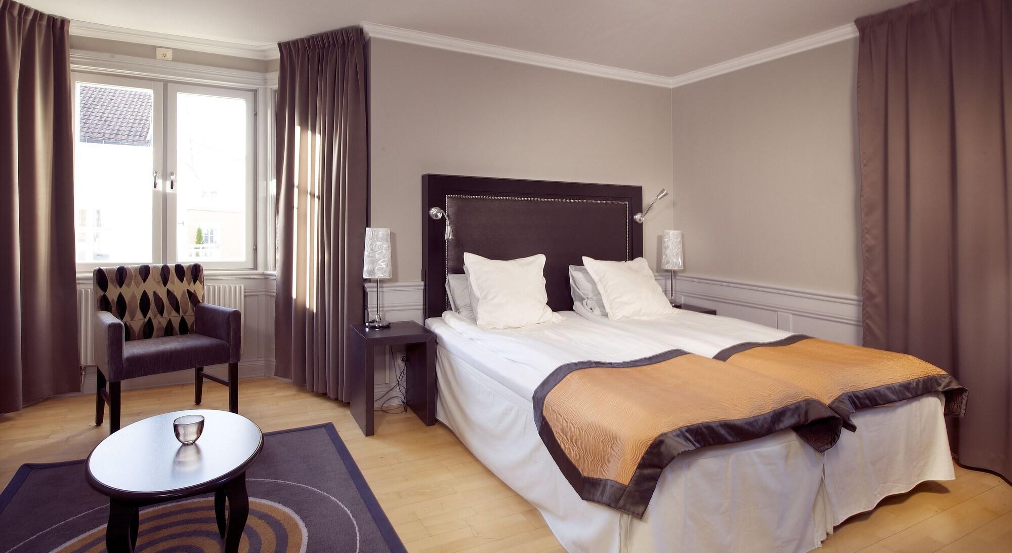 Home Hotel Majoren Skövde Extérieur photo