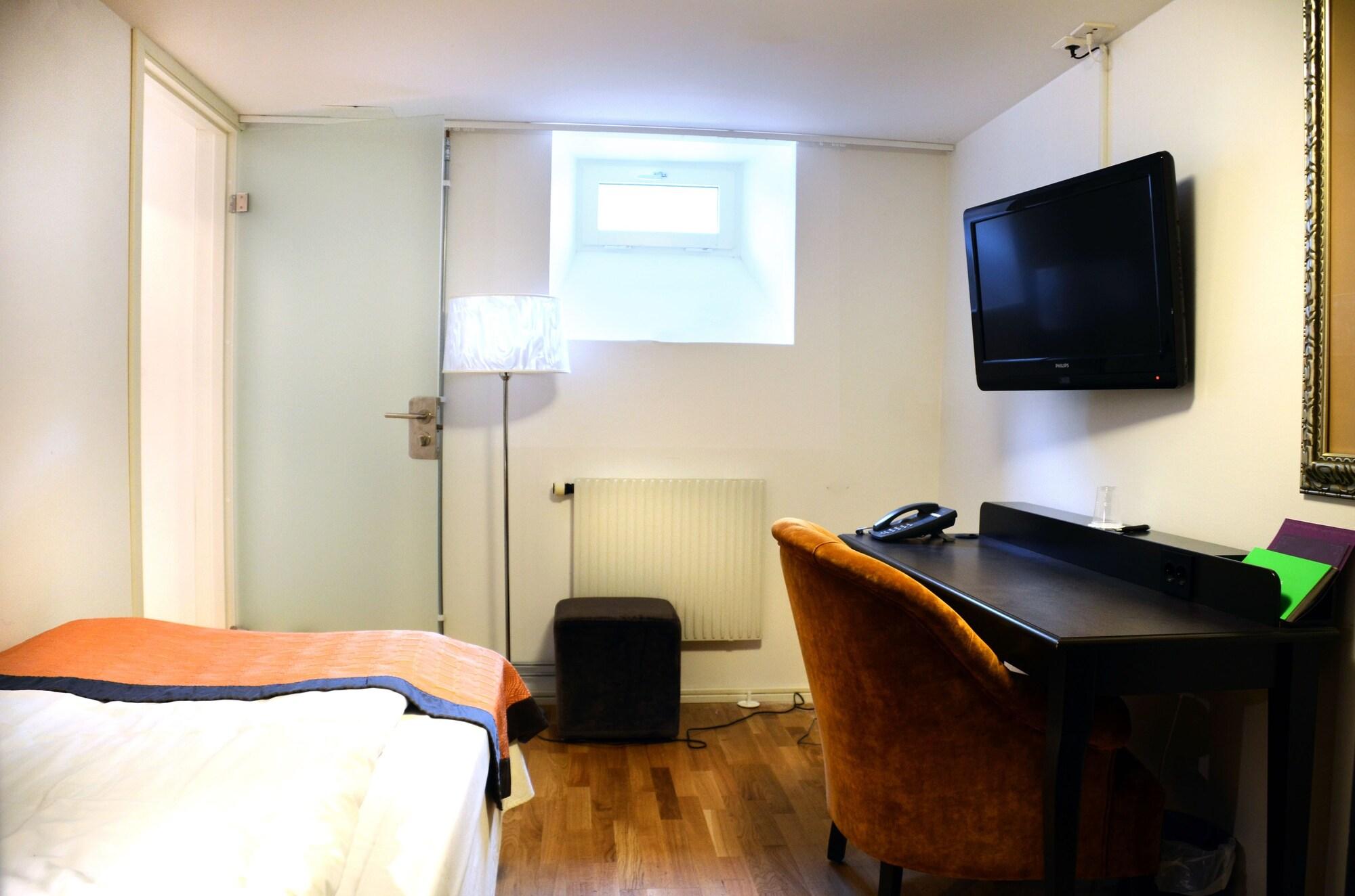 Home Hotel Majoren Skövde Extérieur photo